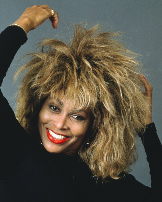 Happy birthday to living legend Tina Turner.

Simply the best indeed. 