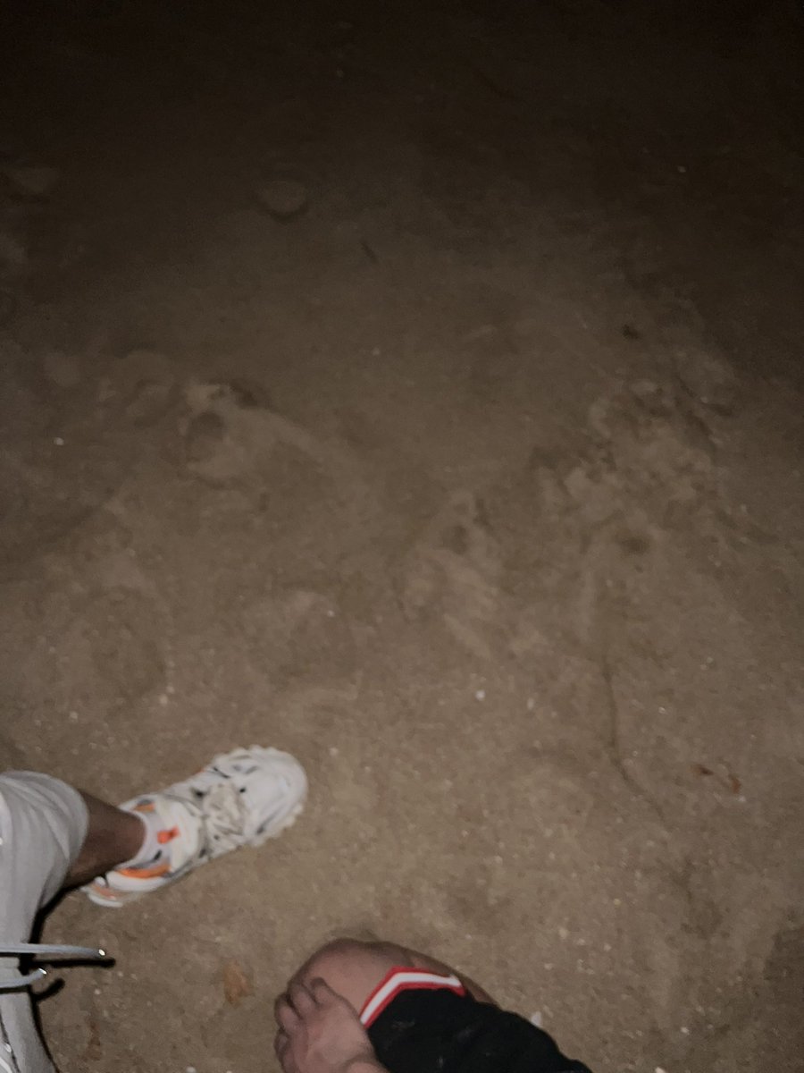 沙滩&amp;体育生