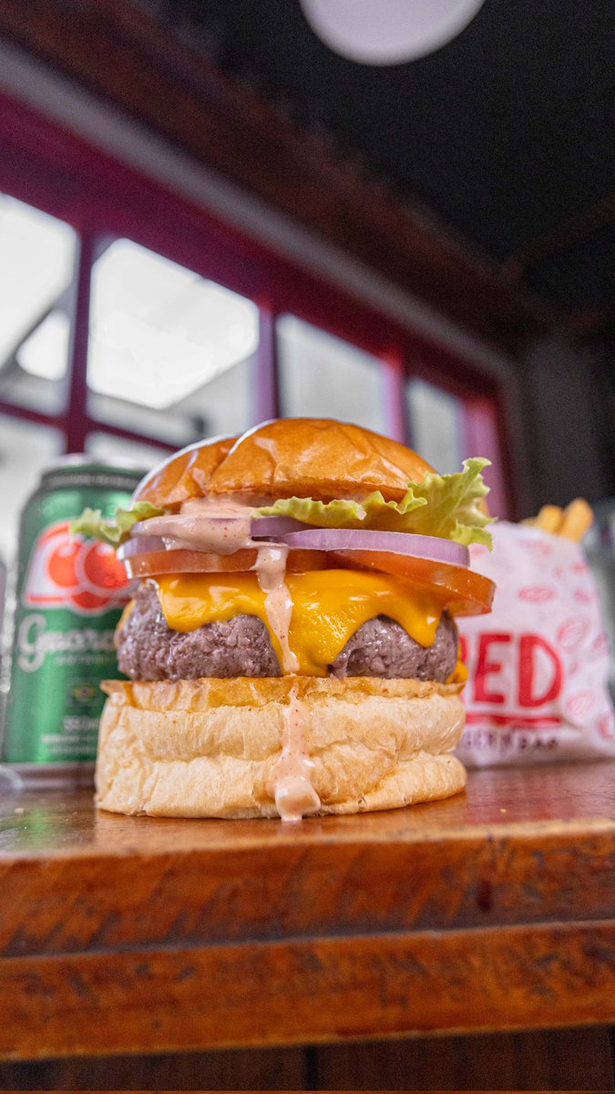 Red Burger N Bar 🍔🍻 tweet media
