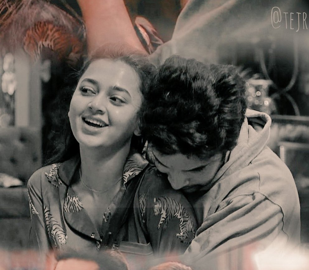 shravu54's tweet photo. a wifey providing emotional and physical support to her hubby. the actual beginning to their love life. 

LIKE if you want their love life to be protected ❤️...

#Tejran • #BiggBoss15 https://t.co/VW4DGMTYKb