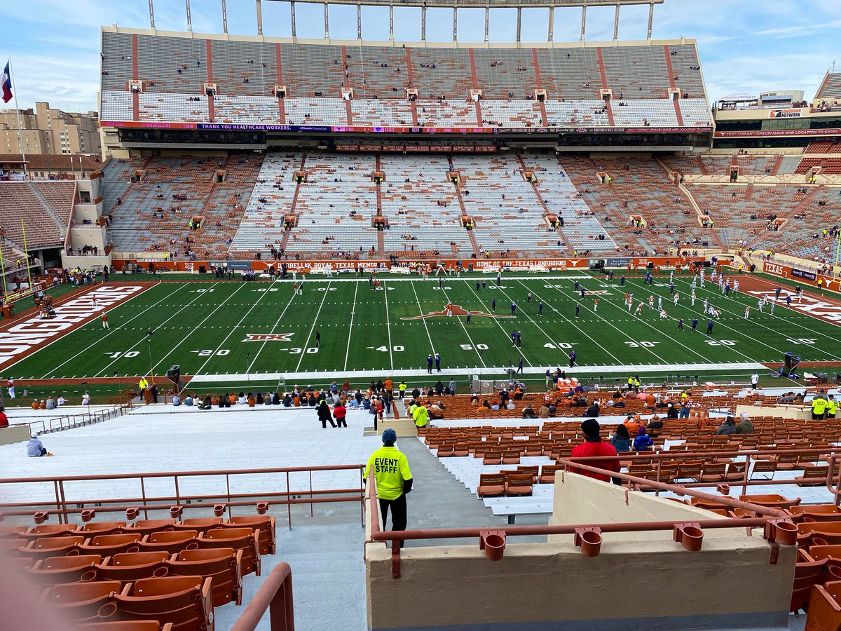 aledotxcakepops's tweet photo. #HookEm https://t.co/MDMqrt8IKw
