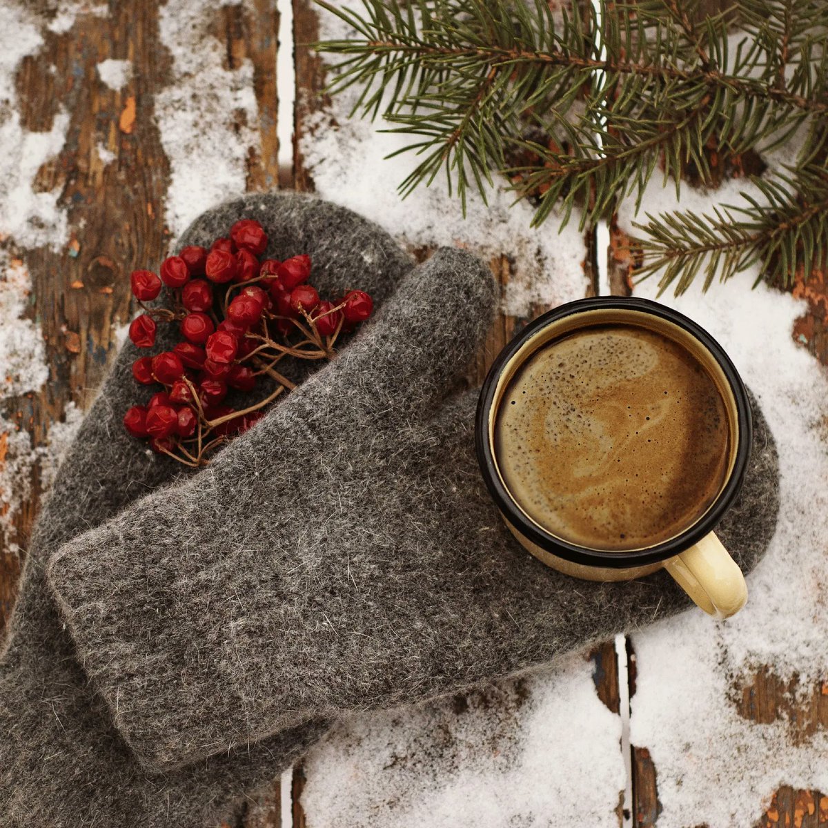NGHnhstrust's tweet photo. With cold weather coming this weekend it is always sensible to be prepared for Winter ❄️. Here are some top tips to help prepare...https://t.co/uUAB0wulnS https://t.co/PMCrlrpFDS