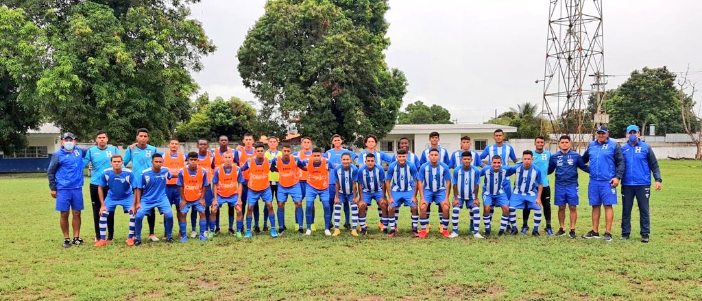 ✅ Juveniles de los años 2003 y 2004 de los clubes de Liga de Ascenso que cumplieron los 🕛minutos en los torneos de esta liga son parte de las visorías @FenafuthOrg.

🏟️ Las visorías fueron realizadas en 📍📍Tegucigalpa, 📍San Pedro Sula y 📍La Ceiba. 

#FENAFUTH #Honduras