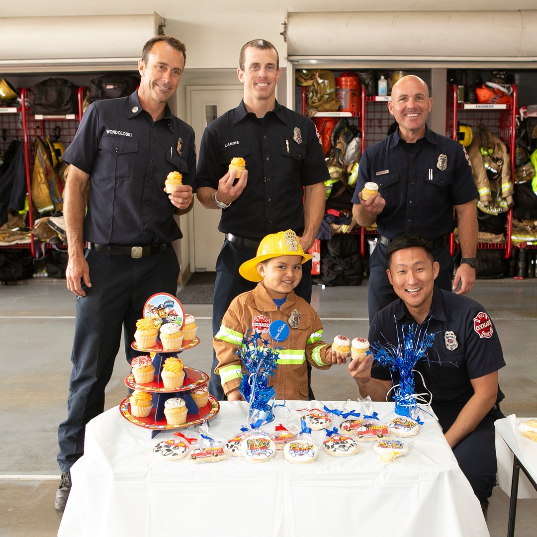 MakeAWishCVS's tweet photo. All smiles from our Wish Kid, Sergio! Thank you @oxnardfire for continually helping us in making wishes come true year after year. You are all heroes!
#makeawishtricounties #oxnardfire https://t.co/EcUrTcGGba