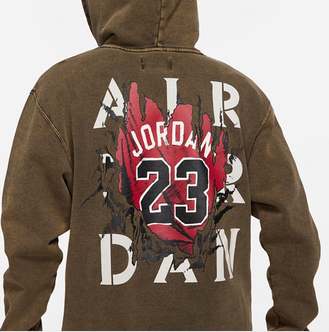SOLELINKS's tweet photo. Ad: Jordan AJ5 Graphic Fleece Pullover Hoodie on sale for $44.99 + FREE shipping, use code GIVING25 => https://t.co/8vcjAIjB0A https://t.co/M5NU8yJDWx