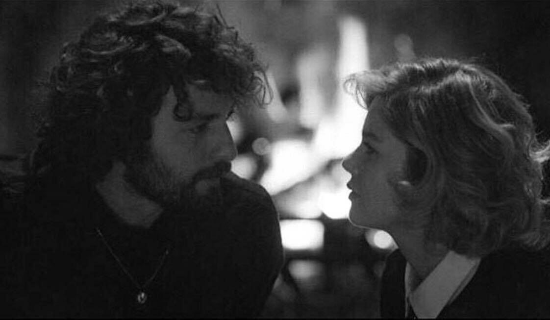 أستعيدُ حياتي كُلها 
عند أول كلمة تنبعث لي
 كالرحمة من فمك .