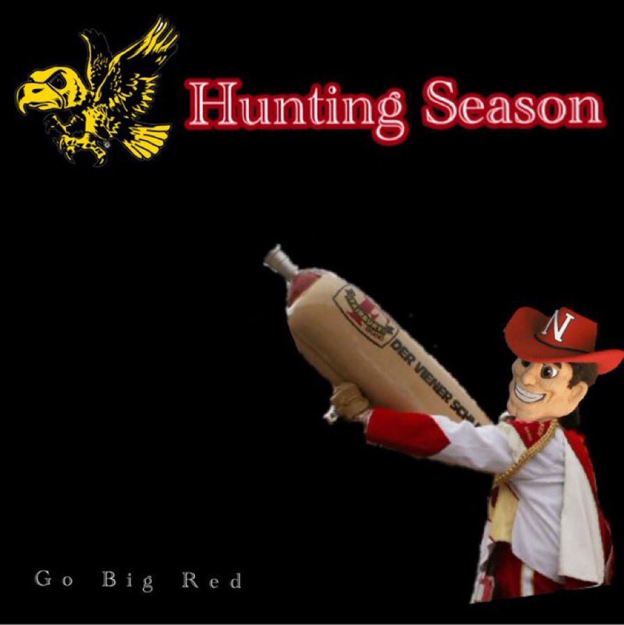 thekelliekw's tweet photo. The time has come when that magical, one week out of the year culminates in a post-Thanksgiving rivalry game! #IowaHateWeek goes down today! GBR! 🏈🌽❄️☠️🔴 #justbeatIowa https://t.co/v5Iospwye9