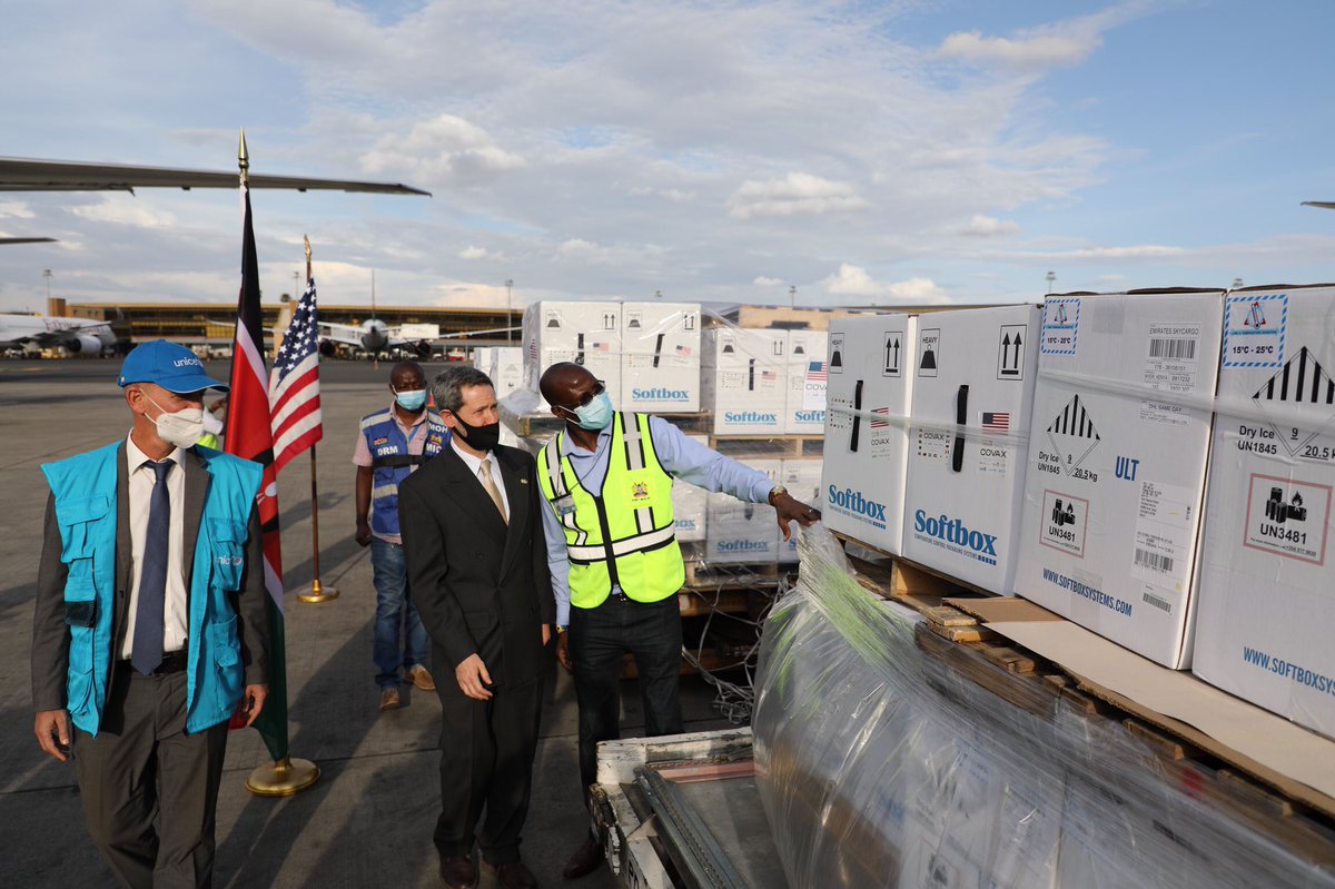 US officials were led by the head diplomacy at the US embassy mr Eric Watnik. Also present was UNICEF Chief of Health Dr Yaron Walman.