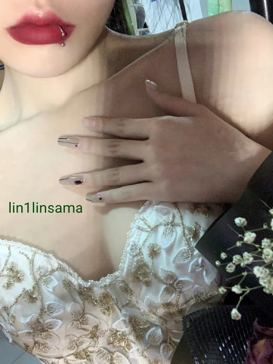 lin1linSAMA's tweet photo. 滚过来 跪着给你亲妈说这么久没见想没想我啊？

#ATM奴 #贡奴 #上贡 #绿帽奴 #报销奴 #工资奴 #压榨 #压榨奴 #贡奴 #榨金 #无脑贡 #账单奴 #金钱压榨 #胁迫奴 https://t.co/w6TvzncKv0