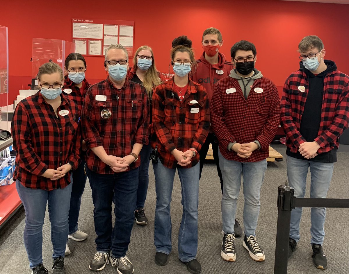 Happy Birthday, Jeff!!!  Jeff’s team surprised him by dressing up just like him today for his birthday and Black Friday!  #D128allstars <a href="/Le_Hulett/">Leandra Hulett</a> <a href="/nicolevan27/">Nicole VL</a>