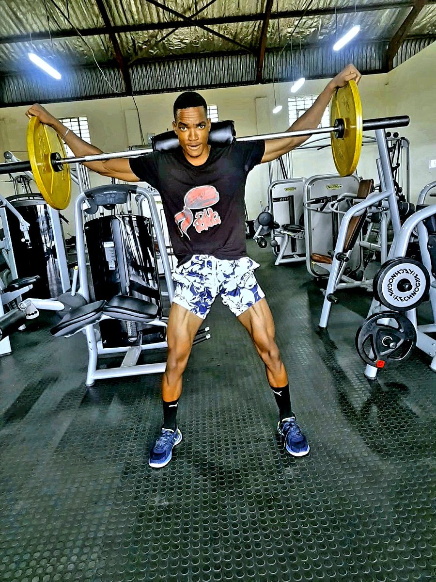 JayLonger2's tweet photo. @BychBodyss summer body unlocked 🔓 https://t.co/ToT6qGJhIK