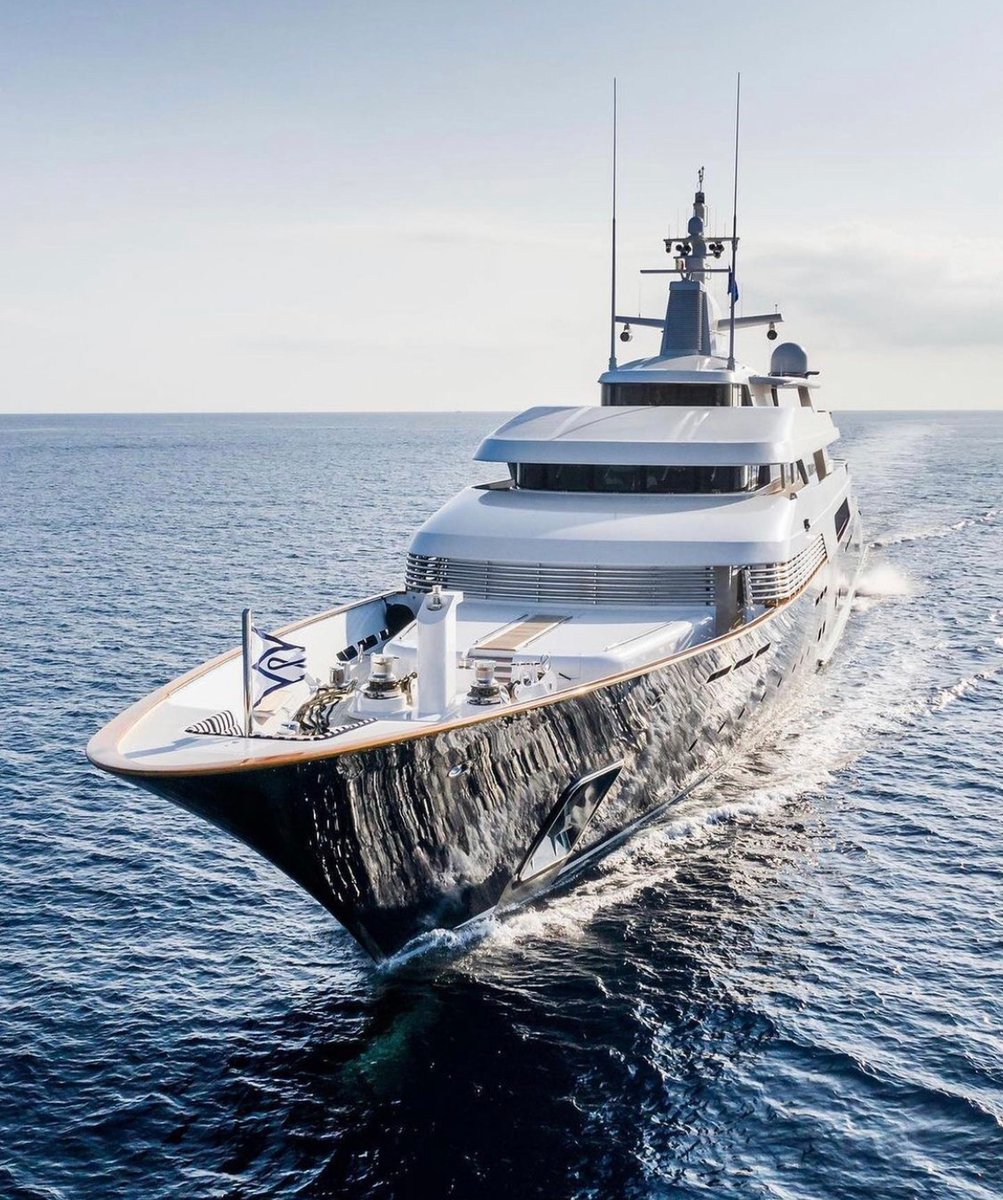 Boatsters Black tweet media