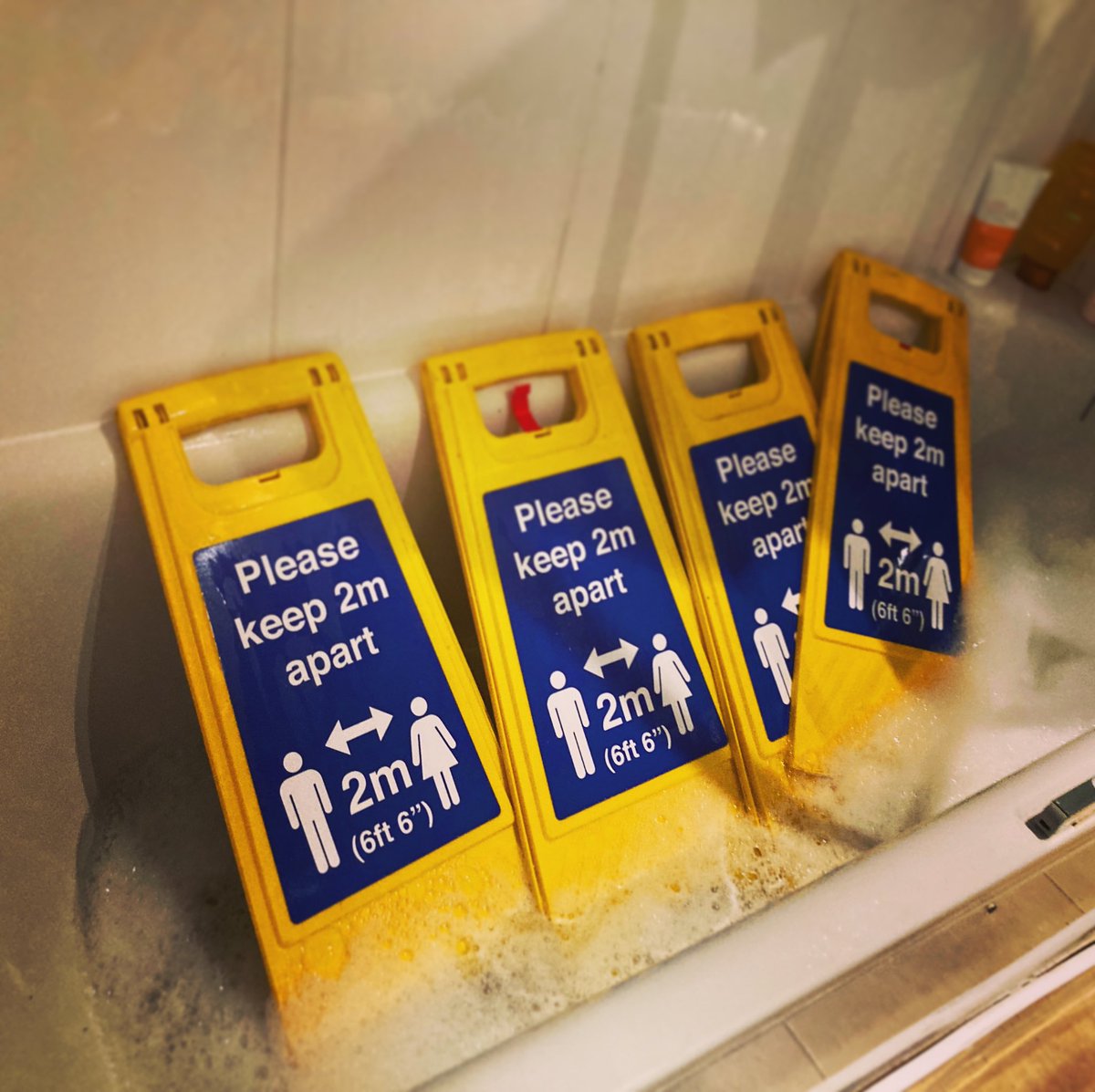 PhillipaFlynn's tweet photo. For those those wondering how our giddy first few weeks as newlyweds are going….it was pretty romantic here for bath night! #bathnight #newlyweds #filmprep #production #film #2metresapart #locationprep #producerhubby #lovelybubbly https://t.co/EK61rwaa9L