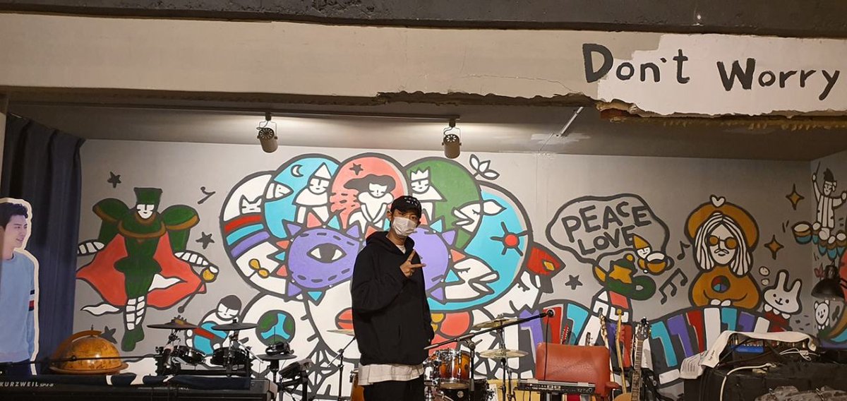 grumpyoswald's tweet image. Happy birthday 🎈🎈

#OurMeissaChanyeolDay 
#HappyChanyeolDay 
#찬열아생일축하해 
#항상찬열이편 
#CHANYEOL
#EXO