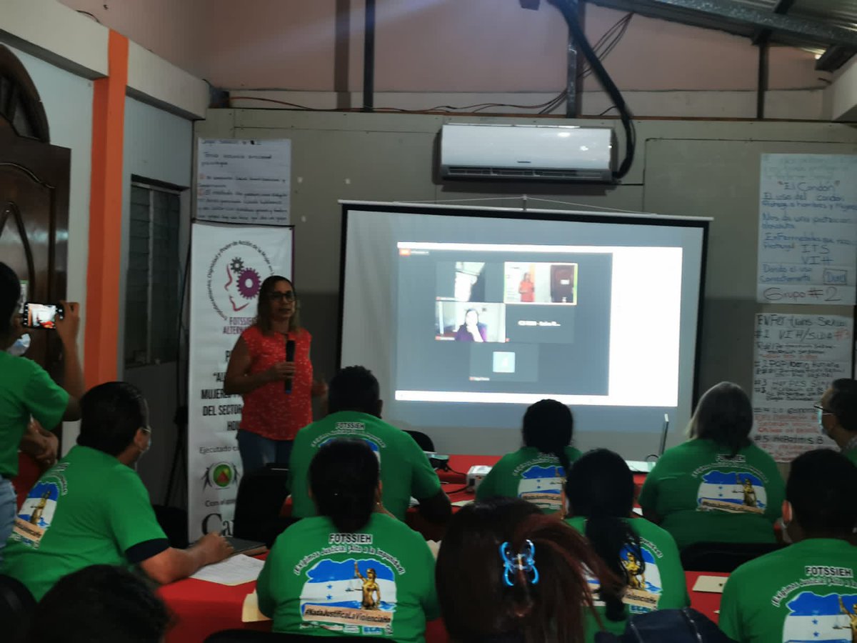 fotssieh's tweet photo. En  conmemoración al 25 de Noviembre  día internacional de la Eliminación de la Violencia contra la Mujer. La Federación de Organizaciones de Trabajadores/as del Sector Social e Informal de la Economía de Honduras FOTSSIEH.Realizo el Foro "Mujer-Violencia-Impunidad". https://t.co/SIptYHl8AB