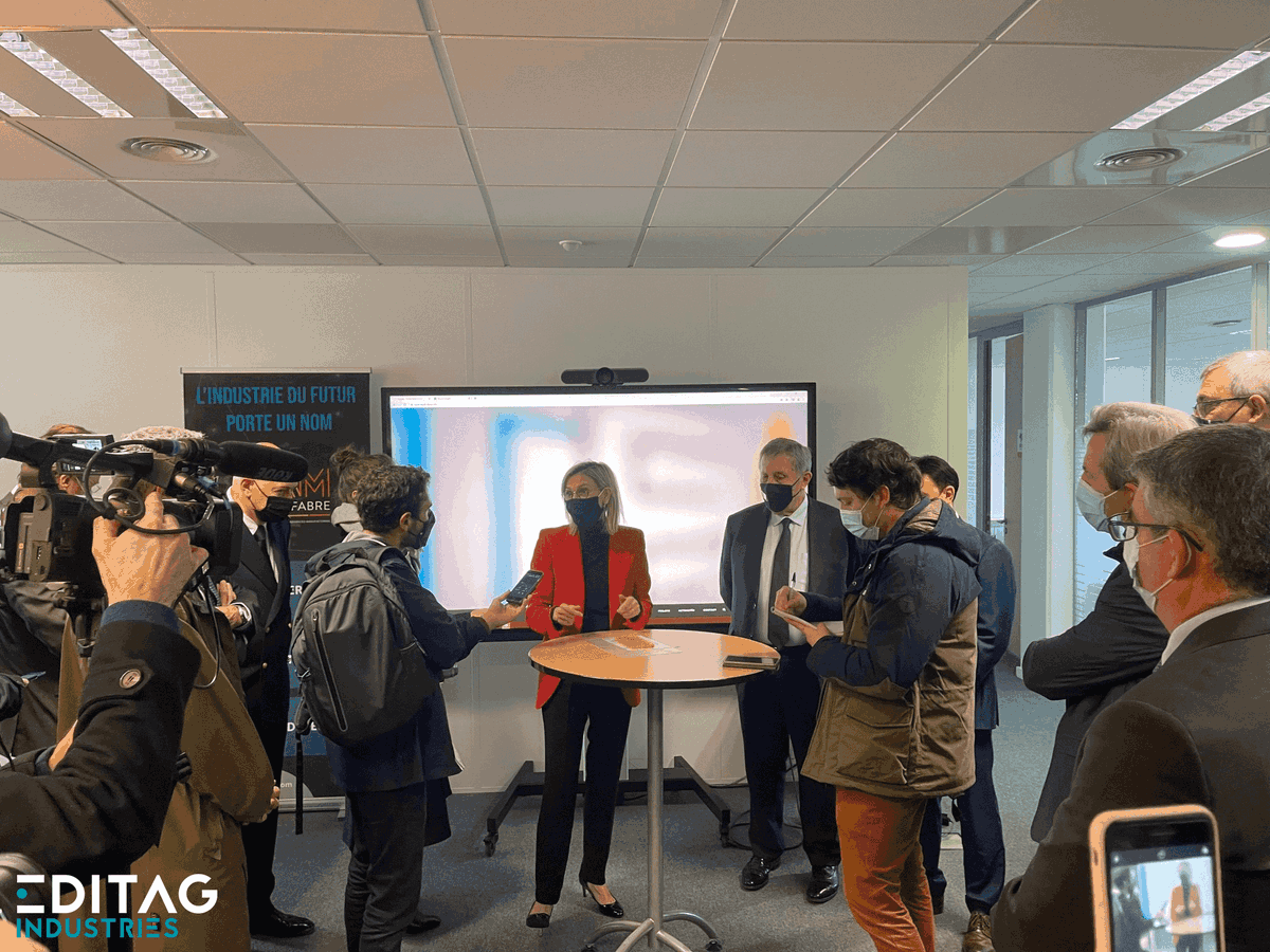EDITAG_IoT's tweet photo. C'était ce matin, dans les locaux de la @TEAM_HFABRE...
@EDITAG_IoT est honorée d'avoir pu participer à la visite de Mme la Ministre #industrie Agnès Pannier-Runacher afin de lancer officiellement la plateforme d'accélération à l'#industriedufutur en Région Sud : #PRACCIIS 🚀 https://t.co/B6uzW45p3d