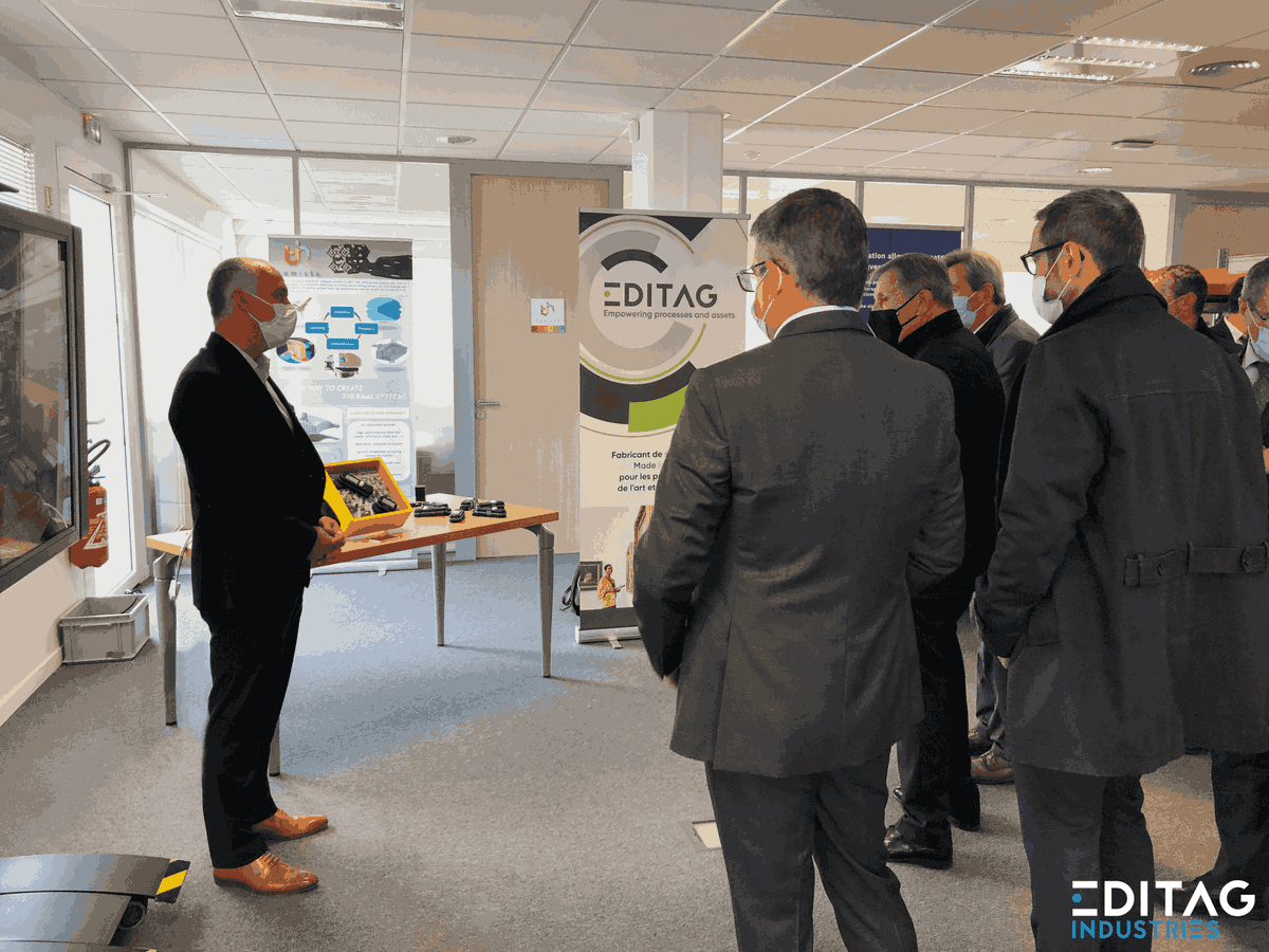 EDITAG_IoT's tweet photo. C'était ce matin, dans les locaux de la @TEAM_HFABRE...
@EDITAG_IoT est honorée d'avoir pu participer à la visite de Mme la Ministre #industrie Agnès Pannier-Runacher afin de lancer officiellement la plateforme d'accélération à l'#industriedufutur en Région Sud : #PRACCIIS 🚀 https://t.co/B6uzW45p3d