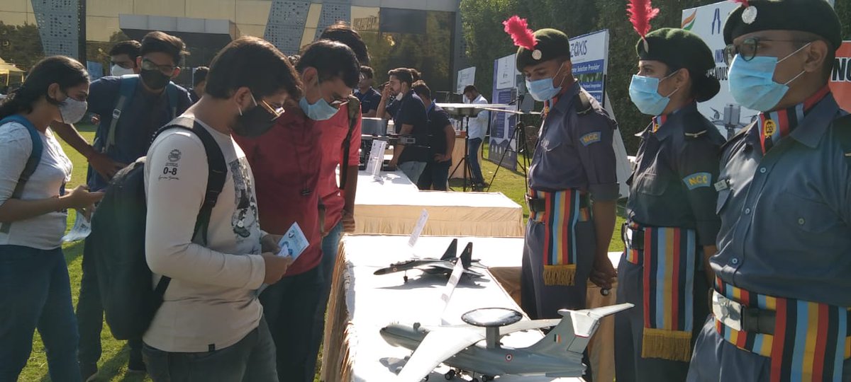 NCC_Dte_Gujarat's tweet photo. #NCCGUJARAT
Air units of Guj Dte participated in the mega event "Gujarat Drone Mahotsav"at GMDC Ahmdbd. CM, Guj graced the occasion &amp; was briefed on aeromodelling &amp; static models by Cdt Bhumi Sharma.
@DefencePRO_Guj
@HQ_DG_NCC @cmoguj
@Bhupendrapbjp @jitu_vaghani
@GovernorofGuj https://t.co/6g72KgXi6q