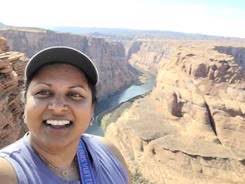 JPSGeri's tweet photo. #FacultyFriday 
Reena Mathews, MD
@JPSGeri Program Director
Hometown: Toronto, ON, Canada
Medical School: American University of the Caribbean SOM
Residency:@JPSFMR 
Fellowship:@JPSGeri 
Hobbies: Gardening, painting, traveling, baking, being a foodie 
*photos taken prior to Covid https://t.co/PRdkVb0ZUR