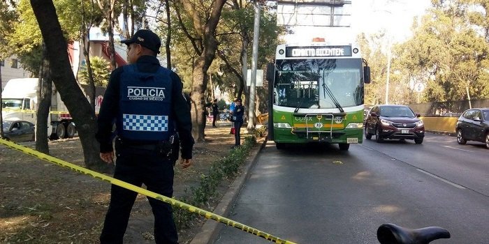 jor_geandres's tweet photo. #SheinbaumAbandonaLaCDMX
No invierte en seguridad, salud y servicios básicos. https://t.co/wqc99fO9Eq