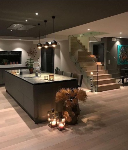 2aSourcing's tweet photo. The kitchen which makes you cook now.
.
.
.

#indiandecor #homedecor #indianhomedecor #decor #indiandecorideas #mydesiswag #interiordesign #homedecorindia #indianhome #brassdecor #indianhomes #interior #indianwedding #handmade #beautifulhomesindia #indianinteriors #desidecor https://t.co/bajslhSKas