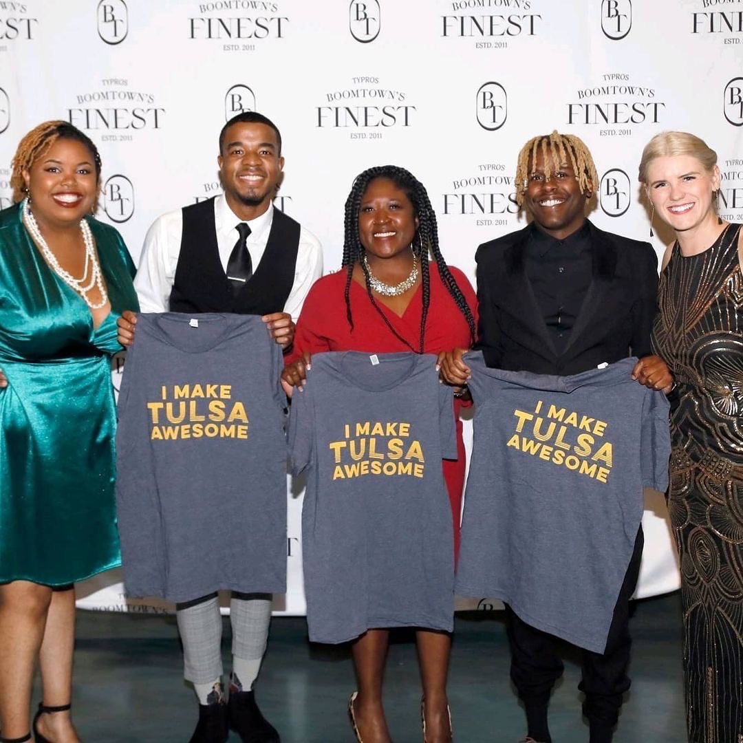 TYProsFund's tweet photo. The recipient of another $10,000 grant is @blackqueertulsa for Black Pride Week to celebrate all the queer members of our community.
⠀
Congrats, Black Queer Tulsa!⠀ https://t.co/8F8cP8WMCG