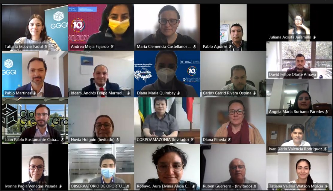 GGGICol's tweet photo. Today we held the 4th Steering Committee Meeting of our #GreenGrowth Program with @NoruegaenCOL. We wish to thank our allied national and territorial institutions for participating and reaffirming their commitment to advance with us on promoting #DeforestationControl in 2022π¨π΄! https://t.co/c3nVENG23u