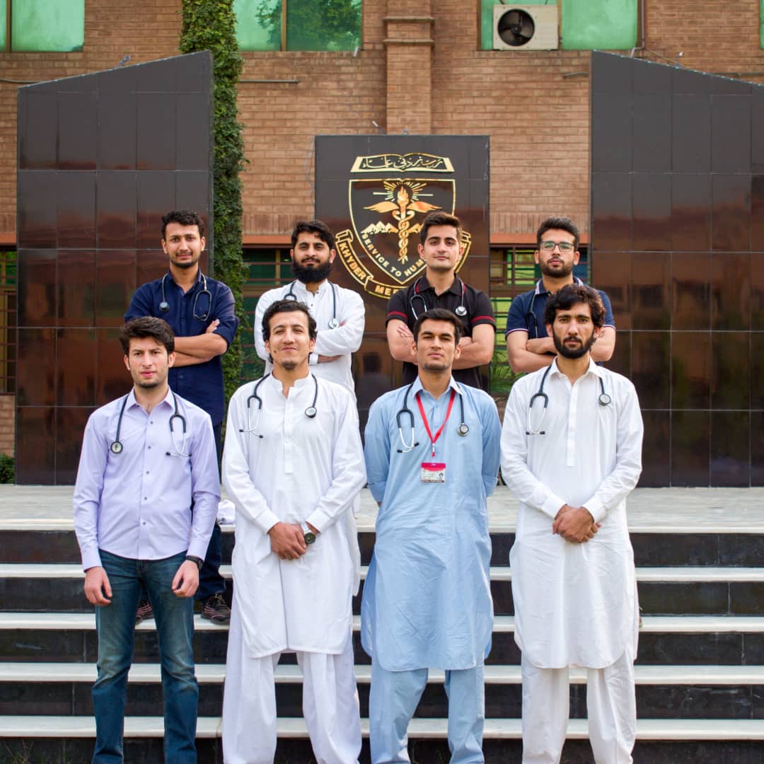 HaseebAmazai's tweet photo. So its officially THE END of final year.
Will be missing the company of my batch #batch15 THE PROFESSORS
#KHYBERMEDICALCOLLEGE #BATCH2016-22
@abubakarmuhibbi @Hamidnaeemdwr @shan7623 https://t.co/aoHxU9C3cL