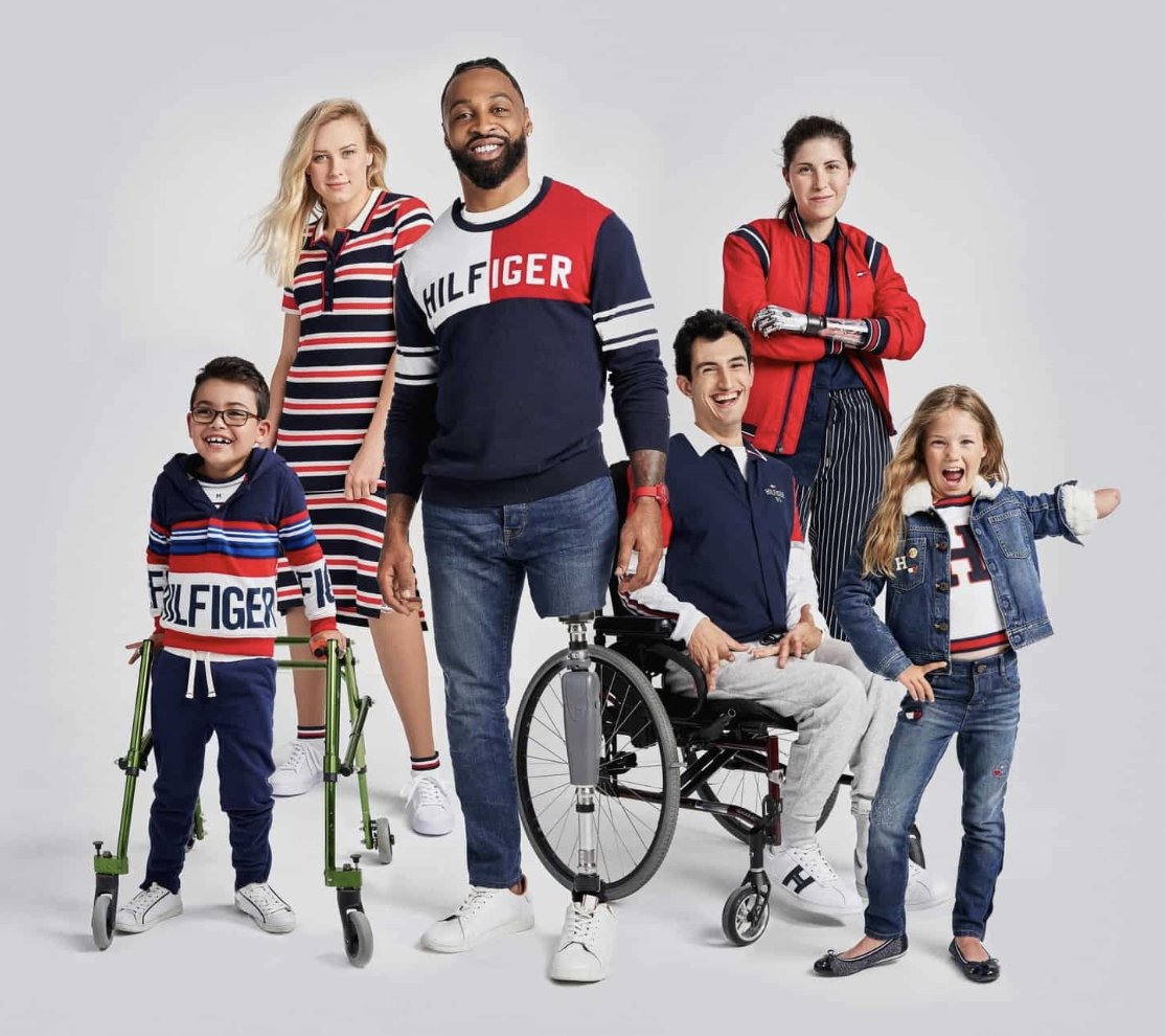 YouAreMyBezoar's tweet photo. Tommy Hilfiger desarrolló una línea de ropa adaptable para personas en sillas de ruedas, con prótesis o  sensorialidad neurodivergente. Las prendas tienen cierres y botones magnéticos para que sean simples de sacar y poner, costuras planas y sin etiquetas que raspen. https://t.co/yljE1GfMHe