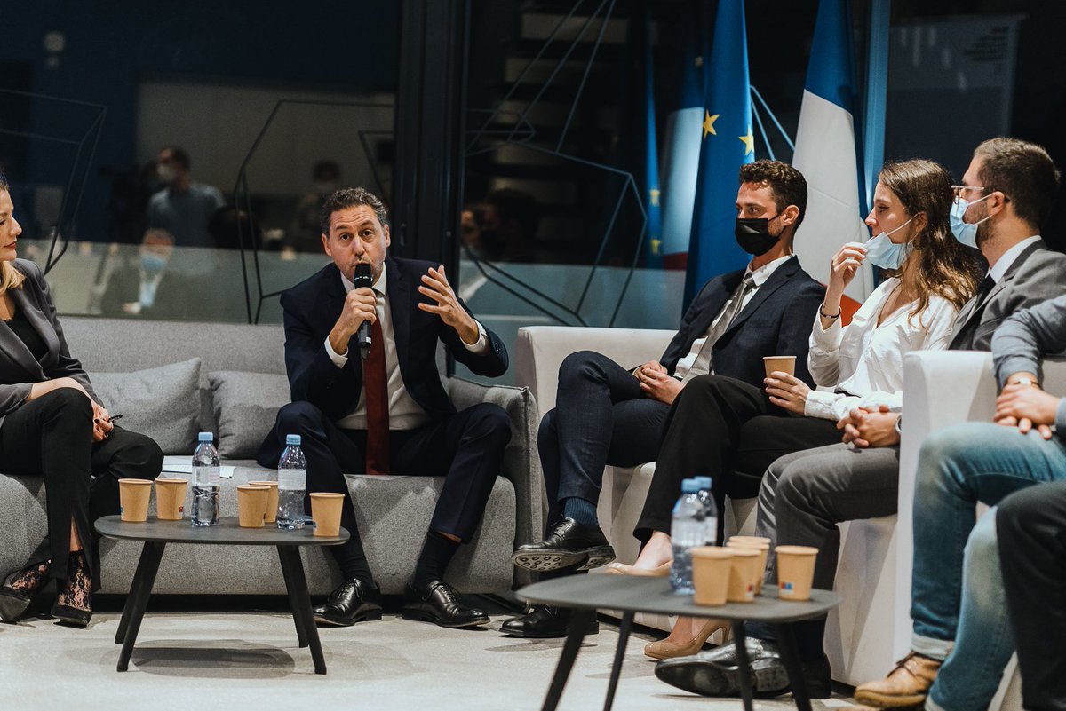 TropiniB's tweet photo. 🌍 LANCEMENT DU @MedYouthNet 🌍

Très fier d'être à l'initiative de la création du Réseau Méditerranéen de la Jeunesse en présence d'organisations de jeunes et d'associations de la façade Nord !

⬇️ Explication du projet ⬇️ https://t.co/Bd6JgwgIR2