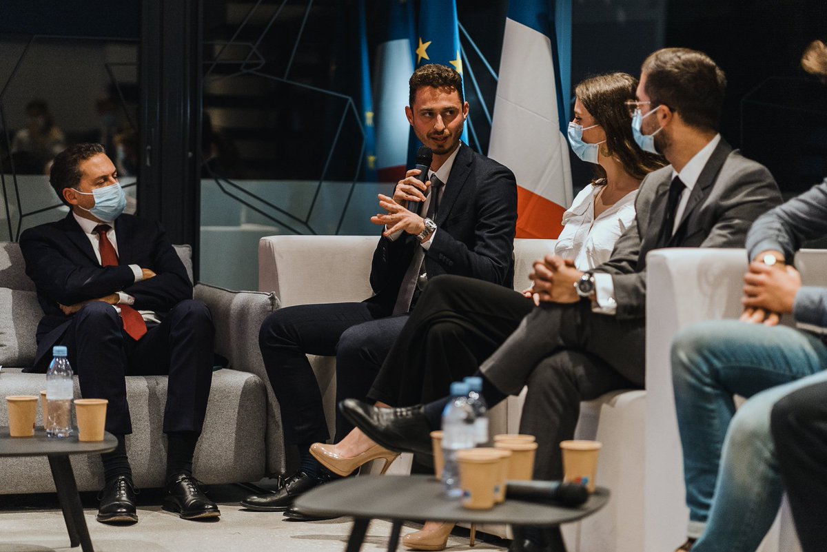 TropiniB's tweet photo. 🌍 LANCEMENT DU @MedYouthNet 🌍

Très fier d'être à l'initiative de la création du Réseau Méditerranéen de la Jeunesse en présence d'organisations de jeunes et d'associations de la façade Nord !

⬇️ Explication du projet ⬇️ https://t.co/Bd6JgwgIR2
