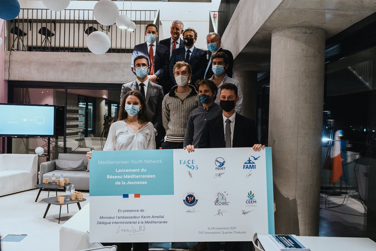 TropiniB's tweet photo. 🌍 LANCEMENT DU @MedYouthNet 🌍

Très fier d'être à l'initiative de la création du Réseau Méditerranéen de la Jeunesse en présence d'organisations de jeunes et d'associations de la façade Nord !

⬇️ Explication du projet ⬇️ https://t.co/Bd6JgwgIR2