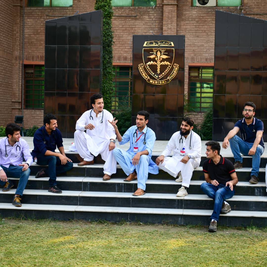 HaseebAmazai's tweet photo. So its officially THE END of final year.
Will be missing the company of my batch #batch15 THE PROFESSORS
#KHYBERMEDICALCOLLEGE #BATCH2016-22
@abubakarmuhibbi @Hamidnaeemdwr @shan7623 https://t.co/aoHxU9C3cL