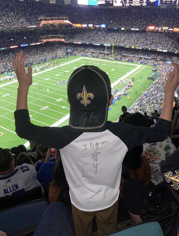 NicoleAngelette's tweet photo. @markingramII hey old friend - I need your help. This boy was at the game yesterday &amp; did not have a jersey of yours (you are his fave) so he made his own. Can we please do something to get him some goodies from you? I have his info - DM me 🖤⚜️ #saints #markingram please RT https://t.co/UbiulR6rab