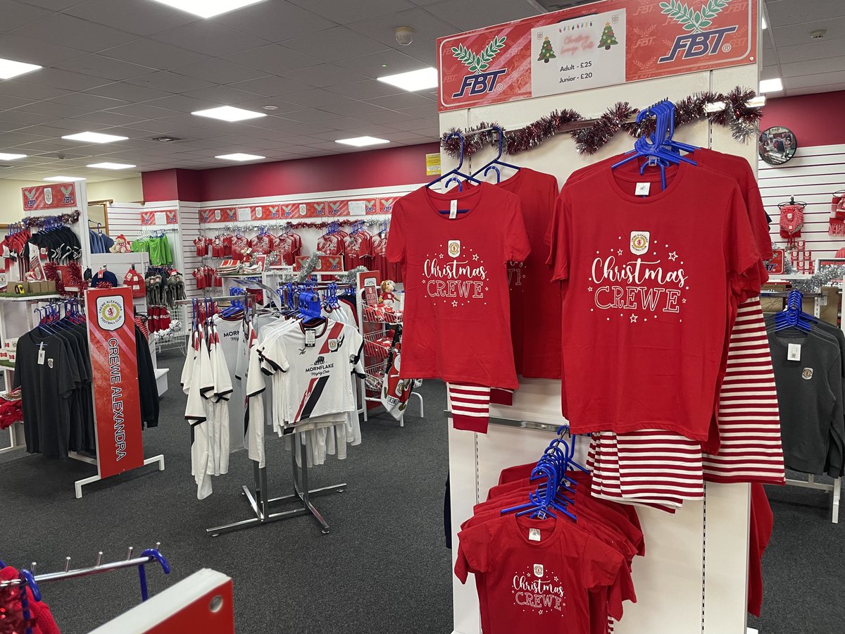 crewealexfc's tweet image. The @AlexandraStore_ will be open from 9:30am-12:30pm on Saturday 27 November.

Pop in to get those Christmas goodies 🎅🎁

#CreweAlex
