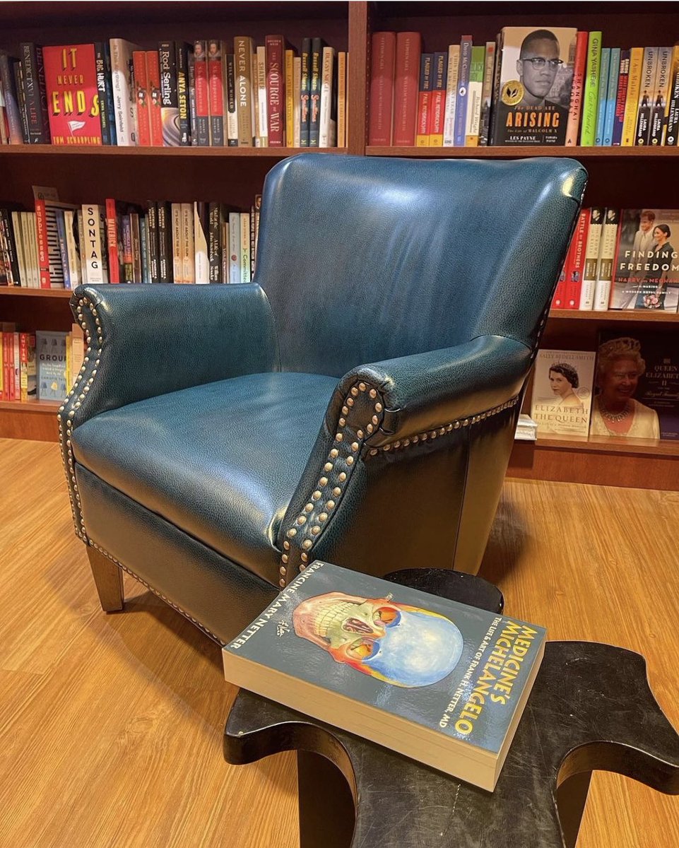 FNetterMD's tweet image. Thrilled to see my book for sale at my neighborhood bookstore, @quailridgebooks. If you are near the Triangle region in NC, remember to shop local this Black Friday. To order the biography of Frank H. Netter, visit fnettermd.com.