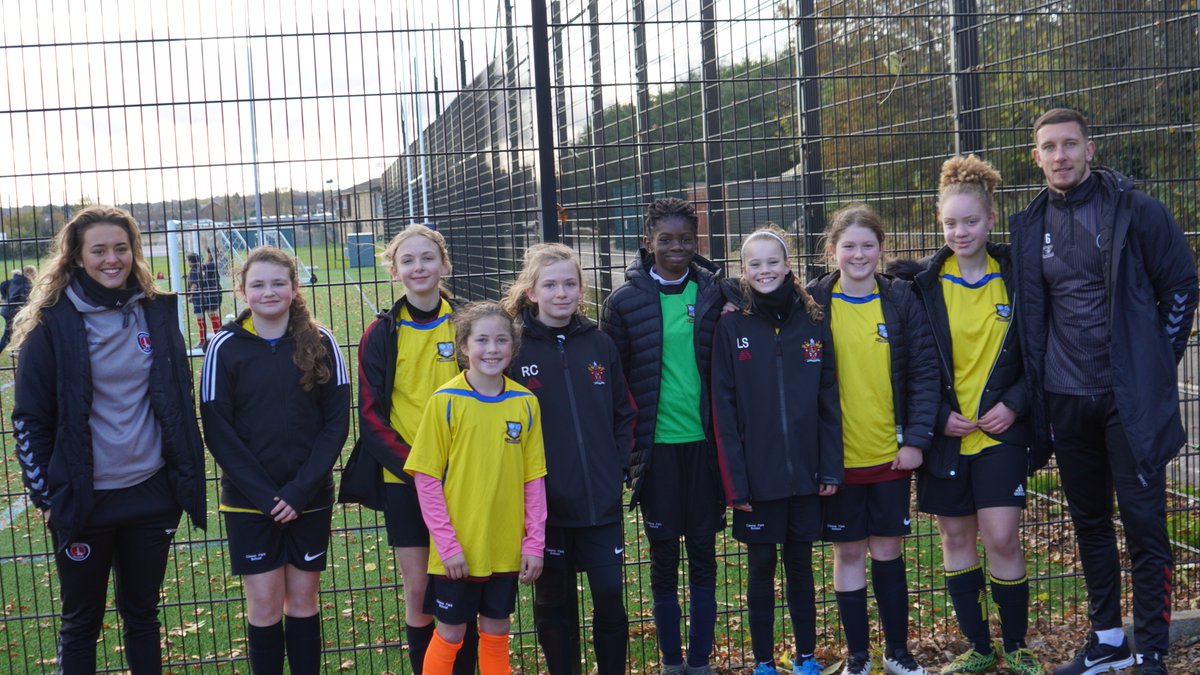 Great to have three special guests <a href="/EllaRutherford_/">ER</a>, <a href="/jpearce05/">Jason Pearce</a> and <a href="/doctor_raelynn/">Raelynn Maloney, PhD</a> at the <a href="/EFL/">EFL</a> Girl's Cup today inspiring the young people and answering all of their questions about football and <a href="/cafcofficial/">Charlton Athletic FC</a>! #cafc