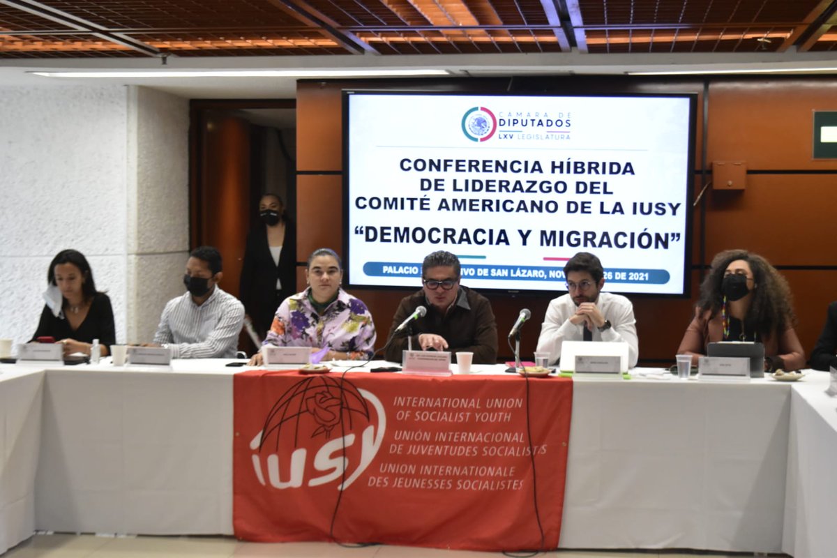 manepfund's tweet photo. Con el @MNR_Nacional y la @JS_Argentina participamos de la Conferencia Híbrida de Liderazgos del Comité Americano de @IUSY_Global   para debatir sobre el rol del progresismo en las Américas ante los nuevos desafíos. https://t.co/wq5up1WbNK