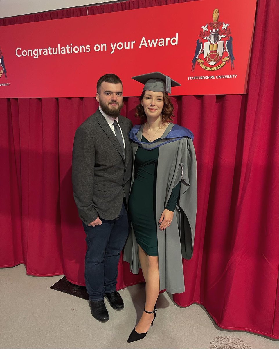 akathersmith's tweet photo. Such a great feeling being back in a Staffs environment yesterday, and even better to of finally got that grey cap and gown.🎓♥️

#StaffsUni #ProudToBeStaffs #StaffsAwards #MscGraduate https://t.co/7UrXnfGNPq