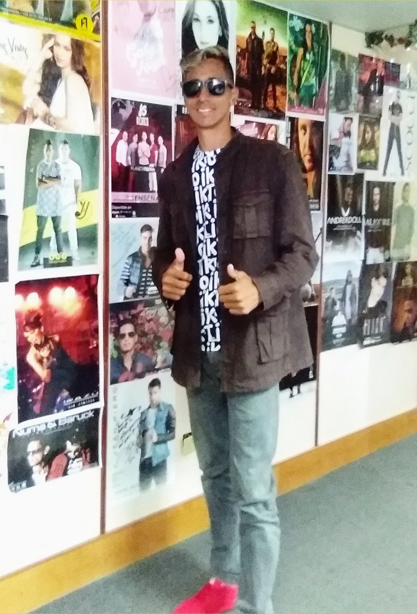 procerdelaradio's tweet photo. Haz lo que gusta, atrae a tu vida lo que te sume y desecha lo t��xico!
New Look!
#procerdelaradio 
#elprocerdelaradio 
#contemporaneave 
#happyboy 
#newlook 
#valencia 
#venezuela🇻🇪
https://t.co/2QrkQIXPld https://t.co/9BAiGTmg82