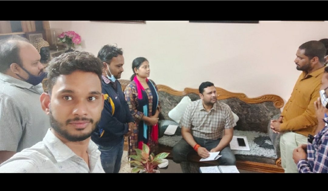 <a href="/BhanuAhire/">भानु आहिरे (Sages)</a> <a href="/umeshpatelcgpyc/">Umesh Nandkumar Patel</a> छत्तीसगढ़ सरकार में,,,, उच्च शिक्षा मंत्री खरसिया के लोकप्रिय विधायक माननीय श्री Umesh Nandkumar Patel  जी को जन्मदिन की हार्दिक बधाई एवं अनंत शुभकामनाएं... अतिथि व्याख्याता संघ छत्तीसगढ़ आपके उत्तम स्वास्थ्य की कामना करता है।