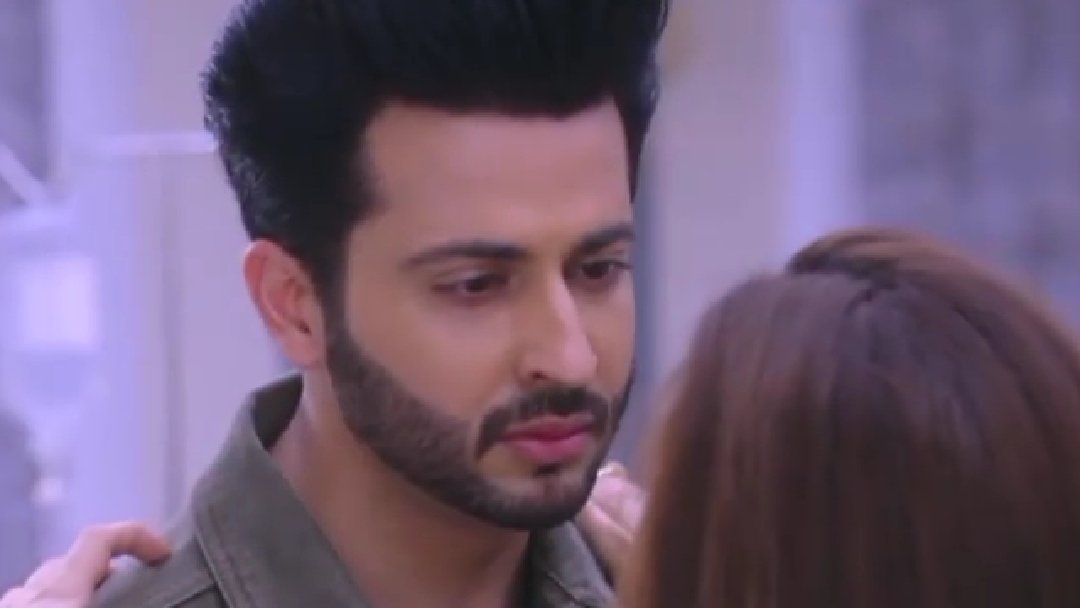 hourlypreeran's tweet photo. That pain in their eyes 🥺

• #KundaliBhagya #Preeran • https://t.co/PE19m9TrdD