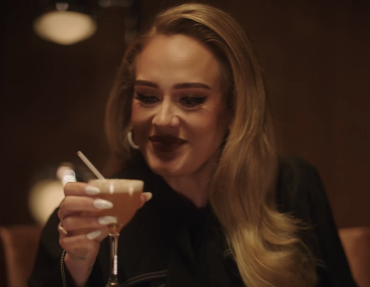 memes_adele's tweet image. 