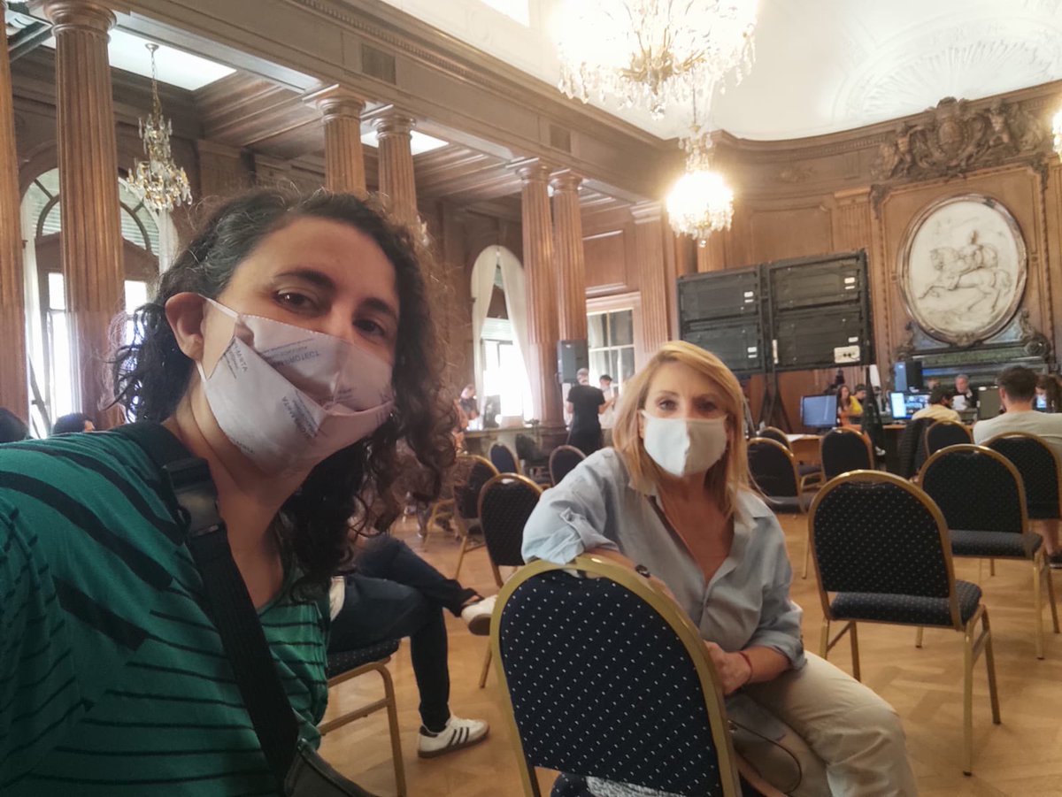 acdh_arg's tweet photo. Estuvimos dentro y fuera d la @LegisCABA diciendo #bastadenegociosinmobilarios #novendanlaCostanera #noalosconveniosurbanisticos #nocementenelhumedal #parquesi Avanzan con la venta de #CostaSalguero a pesar de + de 50000 firmas y rezonifican la Ex Ciudad Deportiva p hacer torres https://t.co/Ylbij88C21