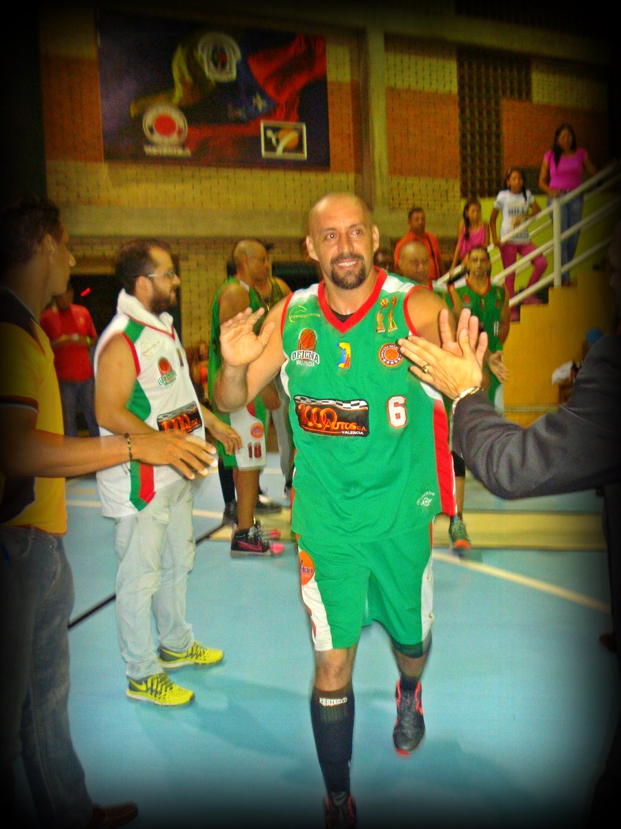 Oficina Valencia BBC (@oficvalenciabbc) on Twitter photo 50 y mas de historias de buen baloncesto¡¡¡¡¡¡¡¡ <a href="/IrazabalLudwing/">ludwing irazabal</a> <a href="/dadominguez6/">Daniel Dominguez</a> <a href="/feps40/">frank perez</a> <a href="/wilford19/">Jose Jimenez</a> 50 y mas de historias de buen baloncesto¡¡¡¡¡¡¡¡ <a href="/IrazabalLudwing/">ludwing irazabal</a> <a href="/dadominguez6/">Daniel Dominguez</a> <a href="/feps40/">frank perez</a> <a href="/wilford19/">Jose Jimenez</a>