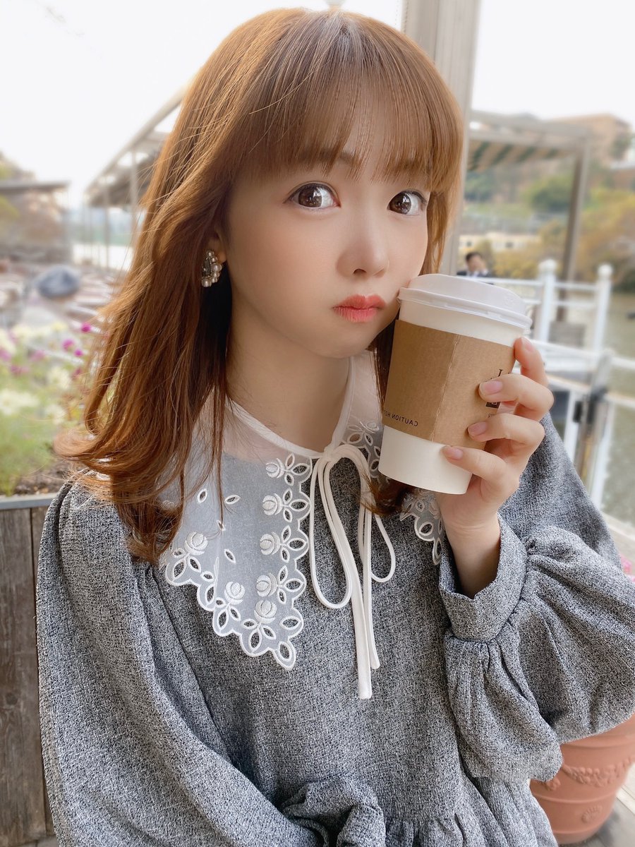 haruna6haruna's tweet photo. みんな〜おはよう🌈ハルナンデス先生の朝のあいさつ運動はじめるよー！今日もいくでー！「起きてるひと、まだネムネムのひと手ーあげて！」はーい🙋
#朝のあいさつ運動
#RT希望 #ハルナンデスを広めるンデス
ランチカフェデート🕊🤍
朝は大好きなビーフシチューです🍛今日はZepp Tokyoで会おうね〜！ https://t.co/oMSaG8pGpI