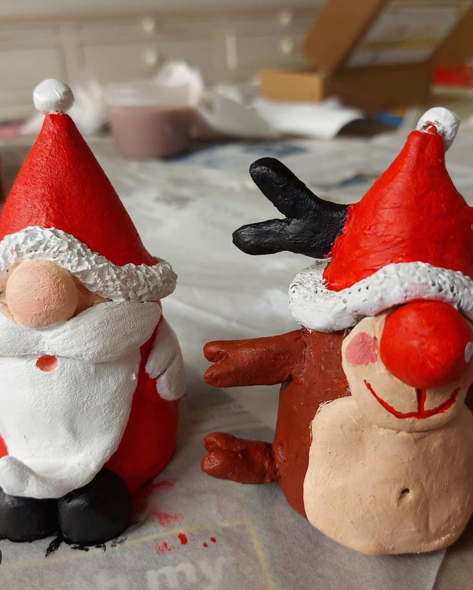 JillBusbyArt's tweet photo. Here are some happy customer photos, tutorial included with the kit, happy crafting! #christmascraft #kidsxmasgift #elfideas #adventgift #xmasevegift #stockingpresent #brentwoodlocal #shoplocal #smallbusiness #christmas2021 #fatherxmas #rudolph
https://t.co/cNF1h3M86f https://t.co/8lys7kW2ib