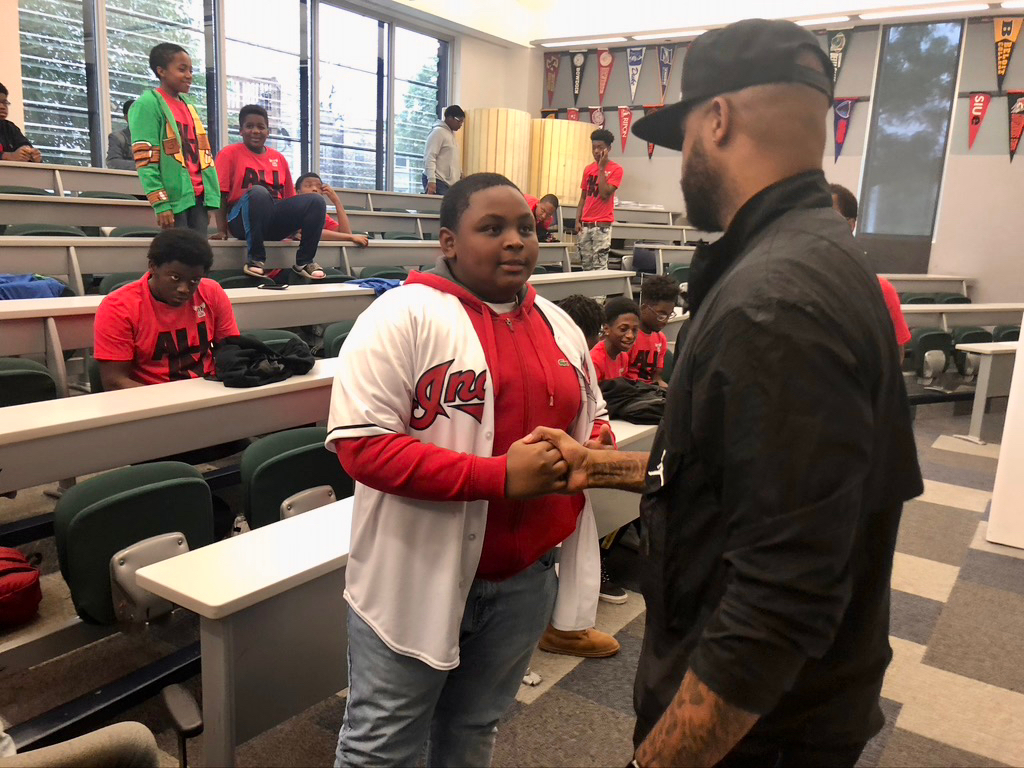 TheRealKWOE's tweet photo. It’s National Day of Listening.
Listen to learn to educate to heal for change.
.
.
#NationalDayOfListening
#KnowYourGenius
#WorkToBeUnstoppable
#OwnYourActions
#ExploreTheWorld
#KWOE #KingOfTheMitzvahs #Chicago #WeOnGo https://t.co/yqT2STp5io