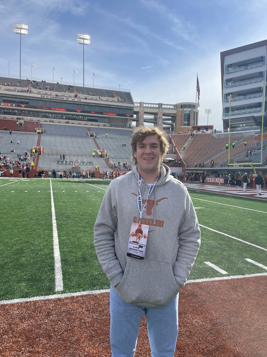 luke_johnston23's tweet photo. Had a great time at the Texas game today! Thank you @robertcolemoore and @CoachJeffBanks for having me. @TCAAddisonFB @GregJohnston67 @SkysTheLimitWR https://t.co/ZVn4W2d0Hf