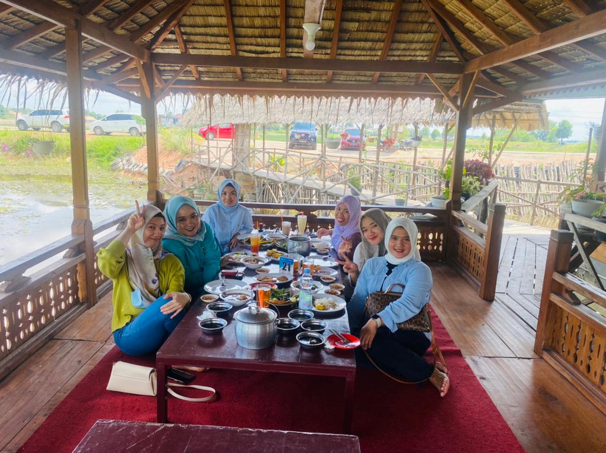 Makan siang doang di indralaya 🤭🤣